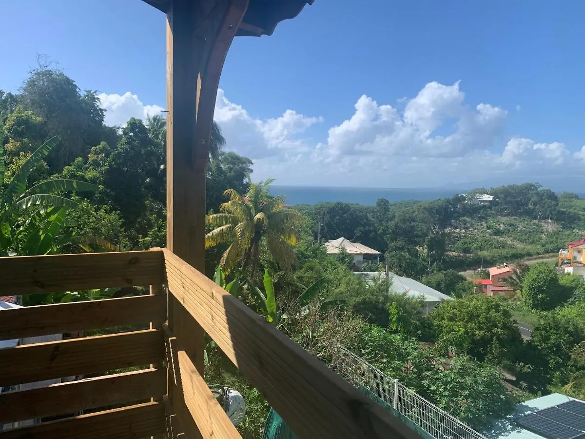 Azur-Salines : Appartement Residentiel …La Plage De Kite Surf A Vos Pieds Le Gosier  Guadeloupe